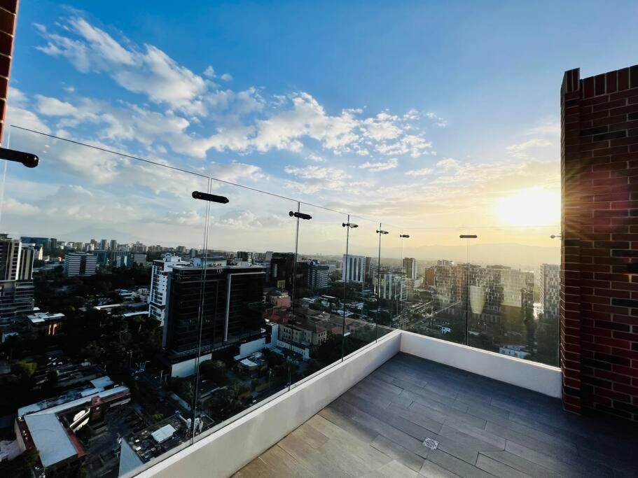 Apartamento 2 Habitaciones, Edificio Airali, Zona 10, Miradolo Guatemala City Exterior foto